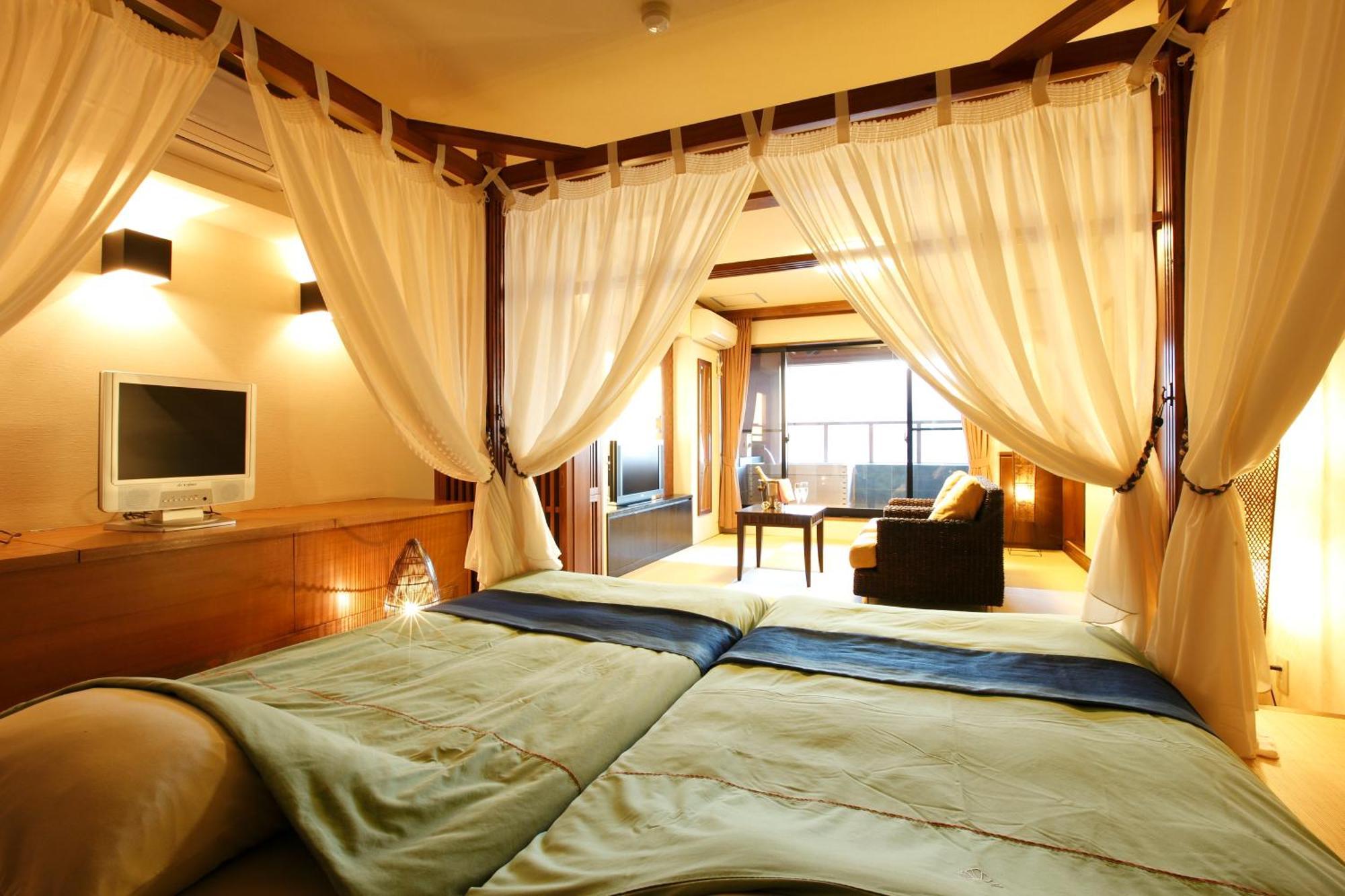 Inatori Akao Hotel Хигасиидзу Экстерьер фото